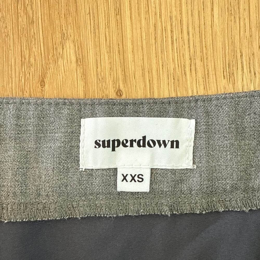 Superdown Mini Skirt Size XXS Gray - Picture 2 of 3